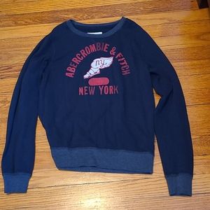 ABERCROMBIE AND FITCH SWEATER